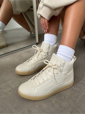 Puma Natural High Top Sneakers Cream White Gum Sole Size 7